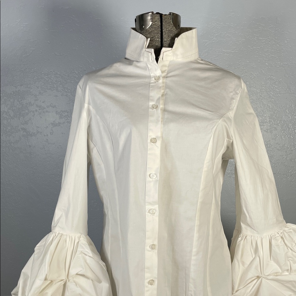 Elegant White Button-Up Blouse with Balloon Sleeves